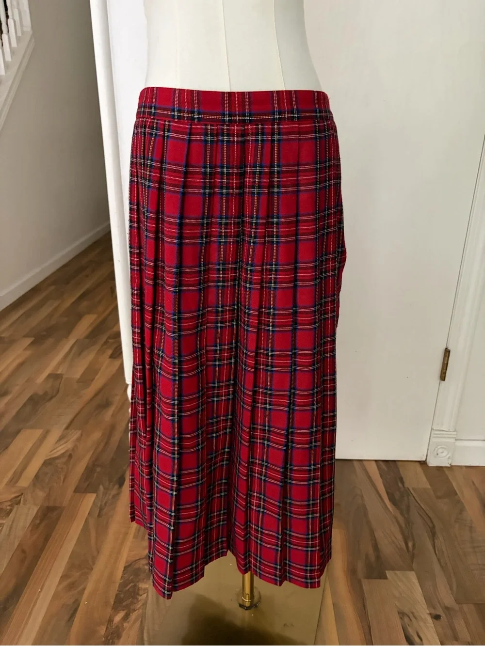 Vintage Red Tartan Plaid Midi Skirt, 12, EUC